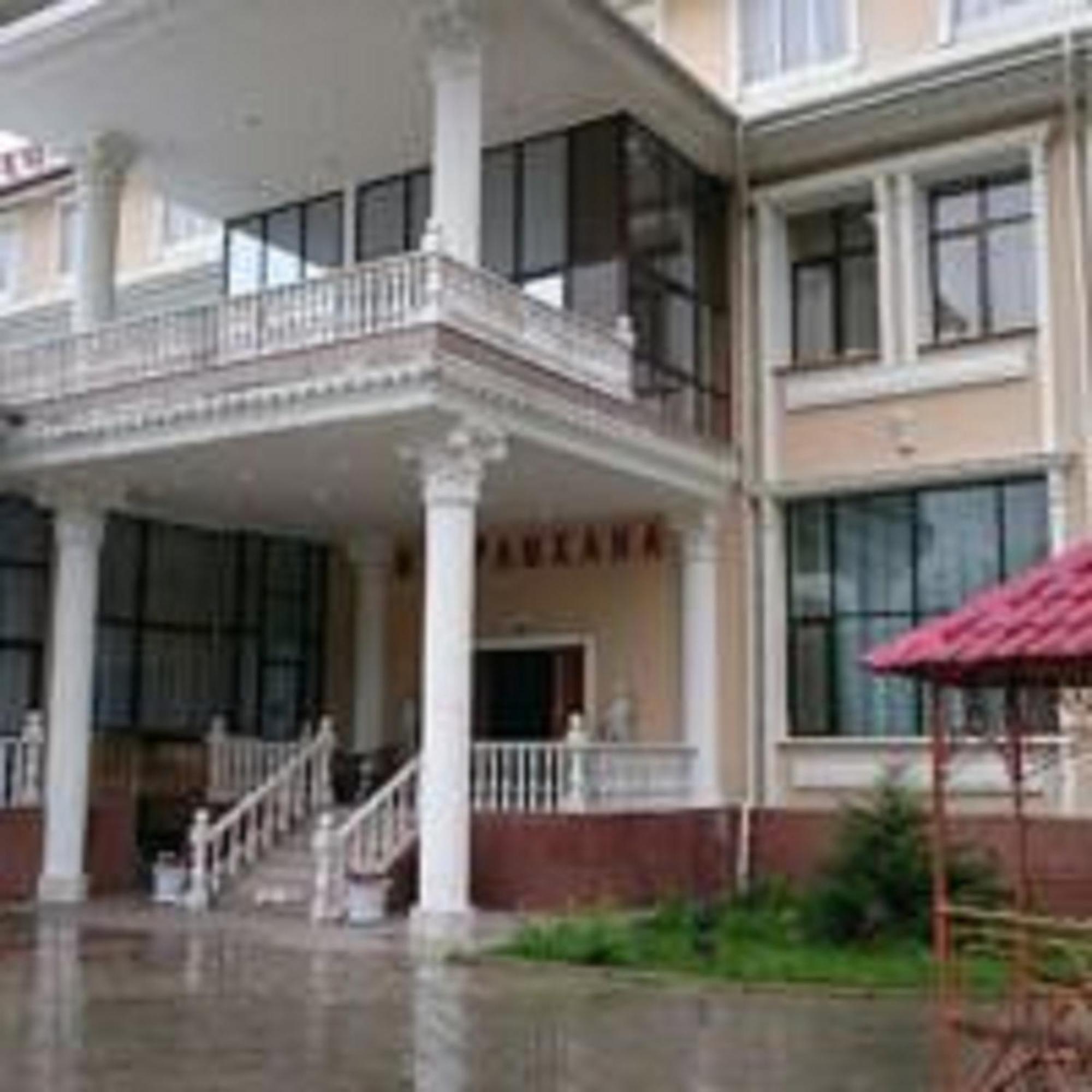 эдельвейс Hotel