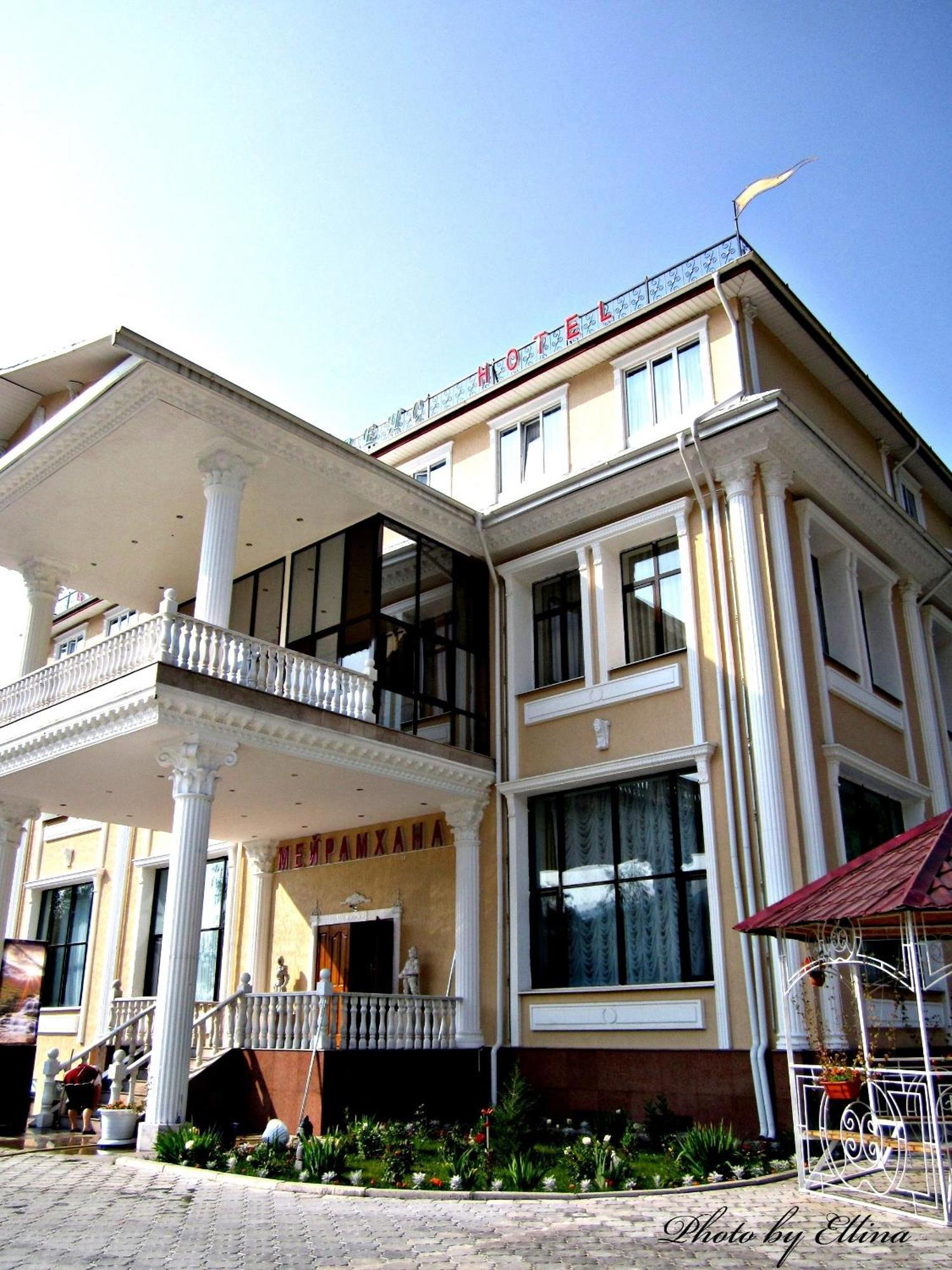 эдельвейс Hotel
